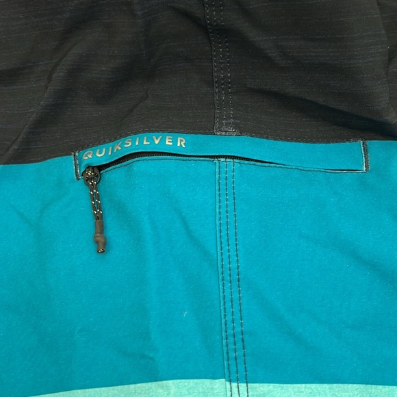 Quicksilver board shorts. Three shades of blue. Velcro & drawstring closure. NWT - Picture 4 of 8